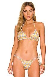 Bananhot Ocean Bikini Top In White Revolve