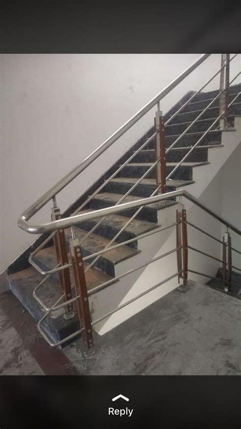 Silver Stainless Steel Railing Mounting Type Floor At Rs Running