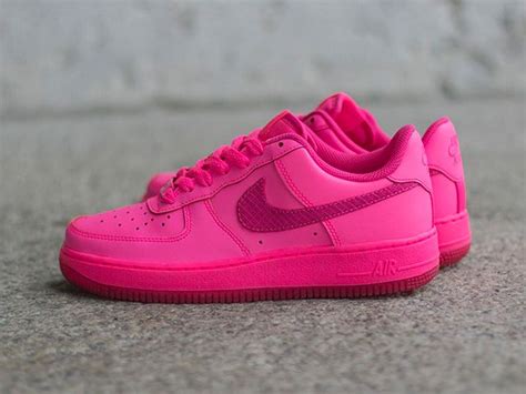 Nike Air Force 1 Gs Hyper Pink Sneaker Freaker