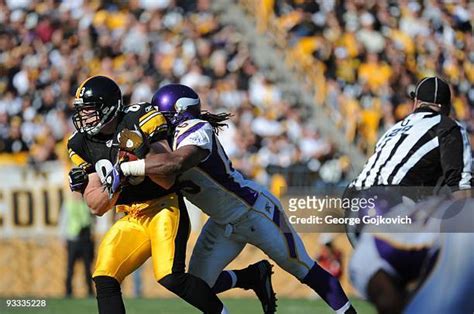 Ej Henderson Vikings Photos And Premium High Res Pictures Getty Images