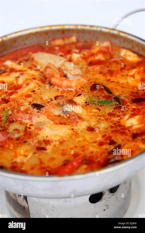 Tom Yum Goong Thai Hot And Spicy Soup With Shrimp Thai Cuisine Stock Photo Alamy
