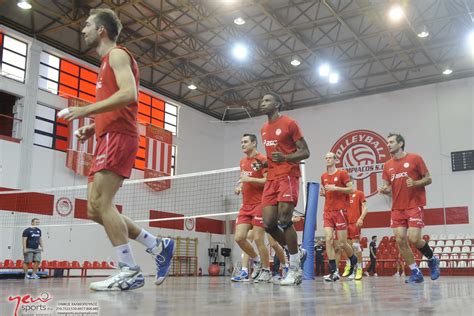 Men's Volleyball training - 13/10/2011 - ΟΛΥΜΠΙΑΚΟΣ - Olympiacos.org