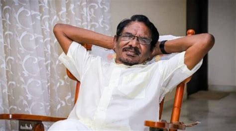 Tamil Nadu Cm Mk Stalin Visits Filmmaker Bharathiraja After Latters