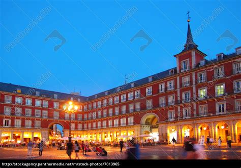 Madrid Plaza Mayor Typischen Platz In Spanien Lizenzfreies Bild