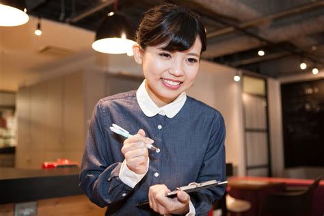 学生時代のアルバイト経験「社会に出て役に立った」85％…経験すべきアルバイトは「飲食店」が最多｜まいどなニュース