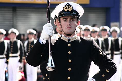 Drum Major from the Chilean Naval Academy : r/uniformporn