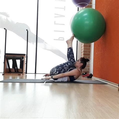 Pin Em Pilates Pilates Exerc Cios Treino