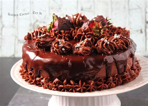 Chocolate Mousse Cake With Ganache Frosting