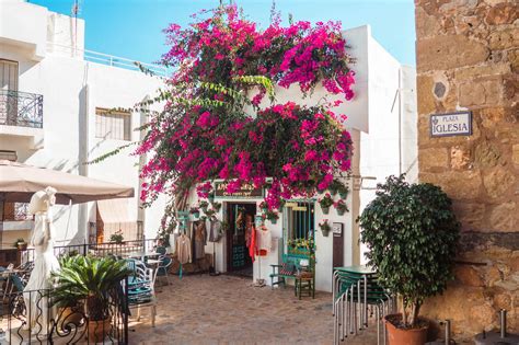 Moj Car Pueblo In Andaluc A One Of Spain S Most Beautiful White