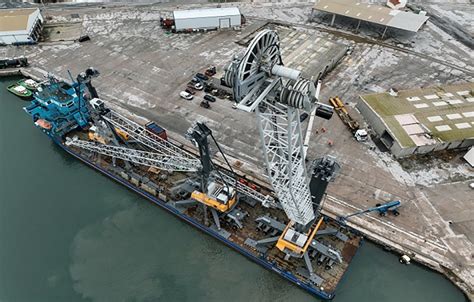 Liebherr Sends Three Additional Lhms To Spanish Terminals