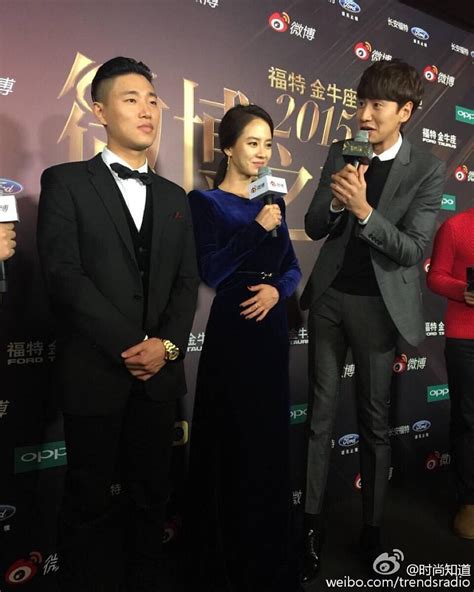 송지효 on Instagram Kwang soo interviewing the lovely couple