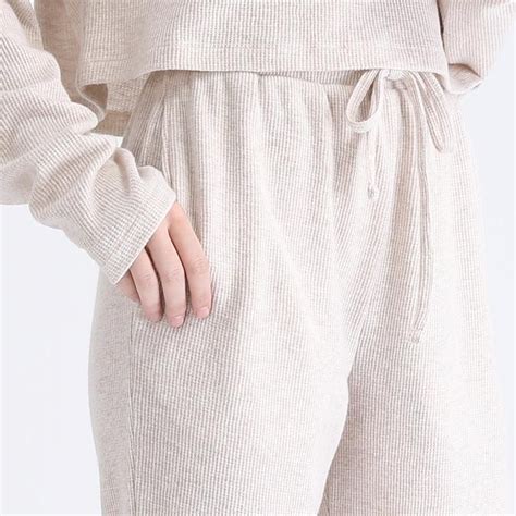 Best Organic Cotton Lounge Set Crop Athleisure Pajama Set For Women