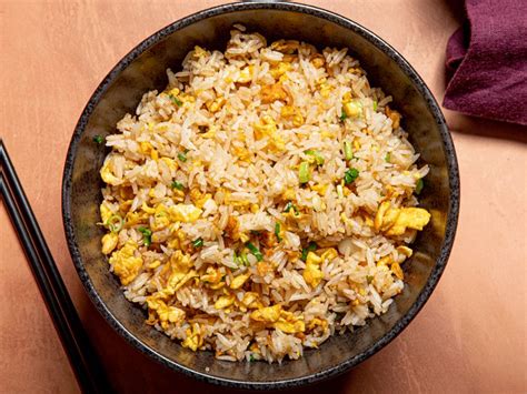 13 Fried Rice Recipes To Turn Leftovers Into An Easy Flavorful Dinner