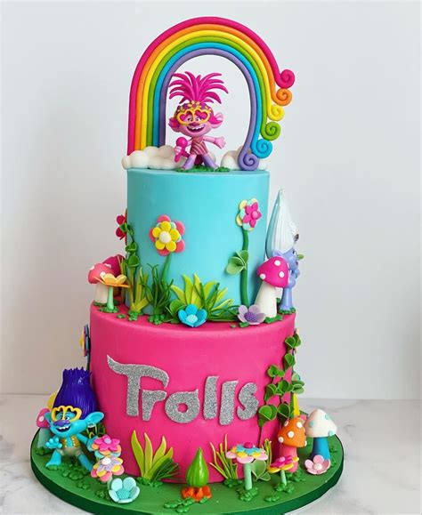 Trolls | Trolls birthday cake, Trolls birthday party cake, Trolls ...