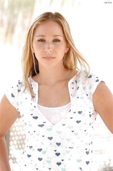 No Panty In The Park Porn Pictures Xxx Photos Sex Images Pictoa