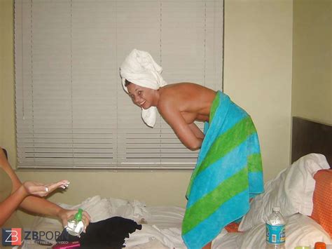 Caught Surprise I Have A Camera ZB Porn