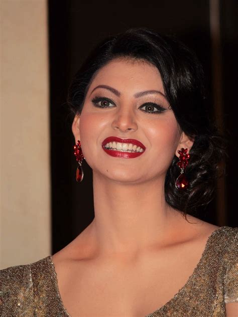 DESI ACTRESS PICTURES Urvashi Rautela Hot Sexy Pictures Images Photos Wallpaper Desipixer