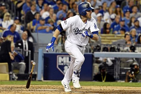 Mlb Rumors Orioles Pursuing Dodgers Free Agent Outfielder Josh Reddick