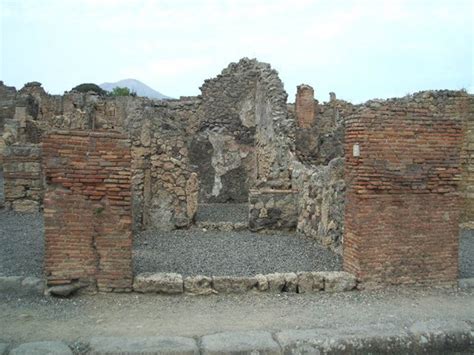 Vi Pompeii May Entrance Doorway Looking North