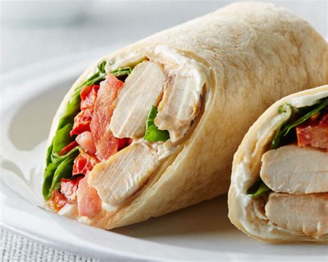 Chicken Wrap – With Chips – Centre Eats