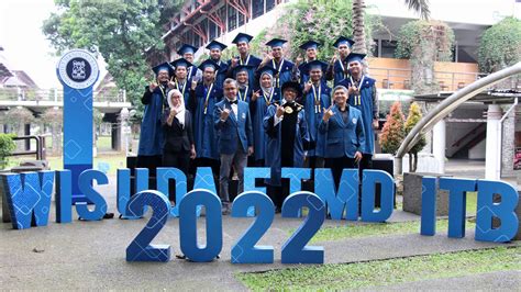 Ftmd Gelar Syukuran Wisuda Juli Total Mahasiswa Dinyatakan