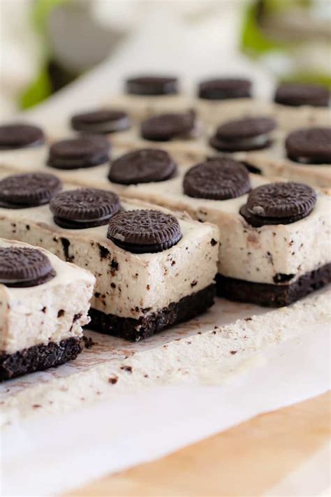 Oreo Cheesecake Slice - Bake Play Smile