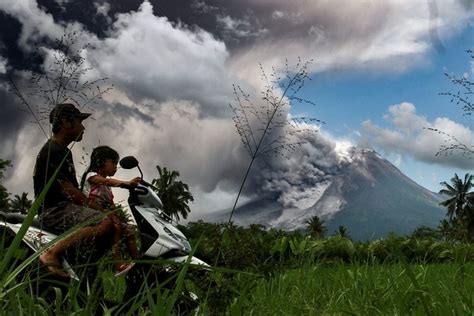 Aktivitas Tambang Lereng Merapi Dihentikan Begini Penjelasan Bupati