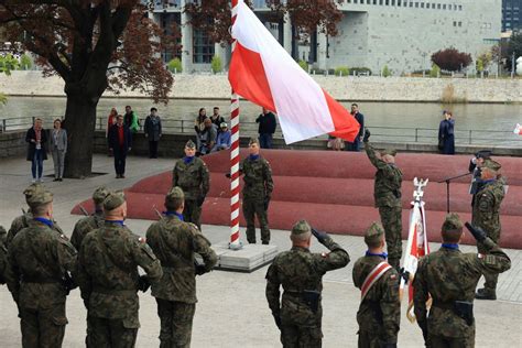 Dzie Flagi Rzeczypospolitej Polskiej Awl