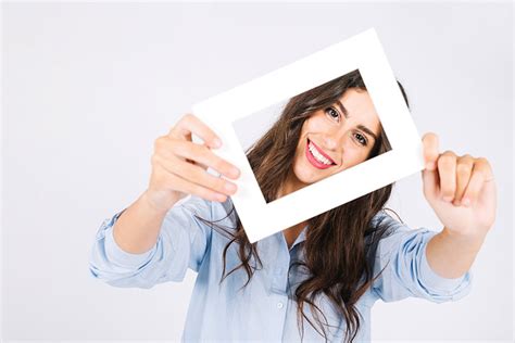 ¿qué Es Lo Que Hace Bonita Una Sonrisa ClÍnica Dental Maestro