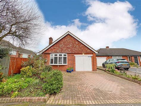 Brandon Close Aldridge Streetly Borders Ws9 0pn 3 Bed Detached