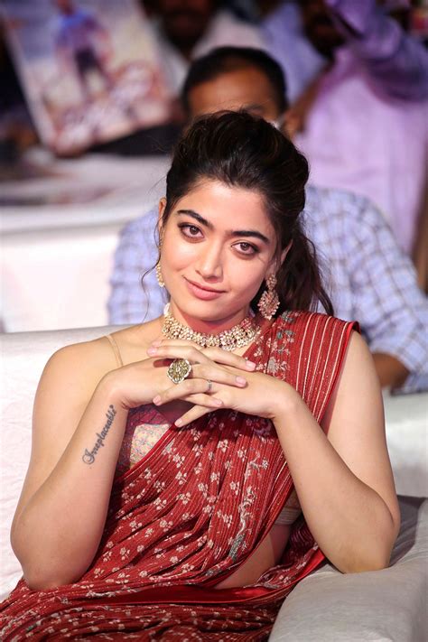 Rashmika Mandanna [3000x4500] : r/BollywoodUHQonly