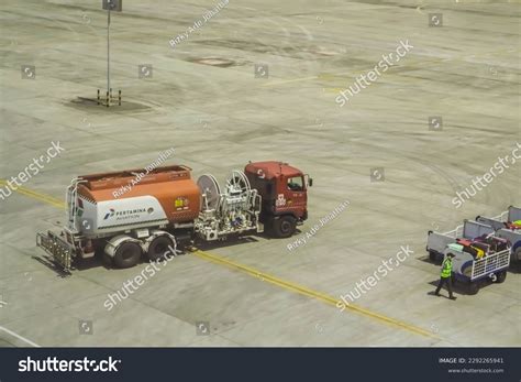 336 Aircraft Fuel Tank Car Images Stock Photos And Vectors Shutterstock
