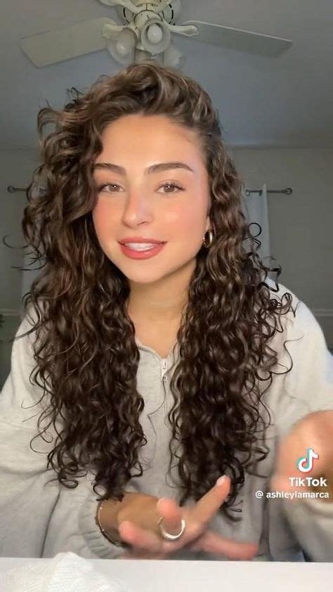 17 Curly Gurls Ideas In 2024 Curly Hair Styles Hairdos For Curly Hair Curly Hair Styles