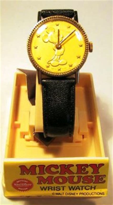 Mickey Mouse watch (gold face) from our Clocks and Watches collection | Disney collectibles and ...