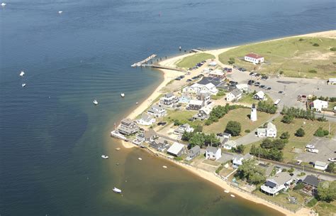 Newburyport Harbor Light Plum Island Light Lighthouse In Newburyport