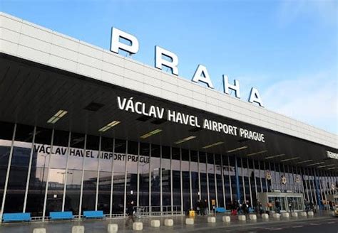 Prague Airport Receives New ACI Health Accreditation Certificate