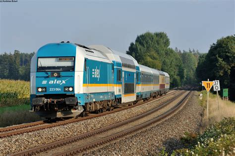 223 064 mit dem ALX84110 von München Hbf nach Hof Hbf bei Oberteich 11