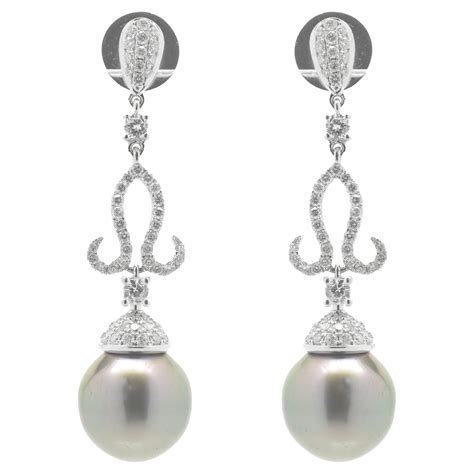 14 Karat White Gold Tahitian Pearl Drop Earrings 6 Grams For Sale At 1stdibs Gold Earrings 6