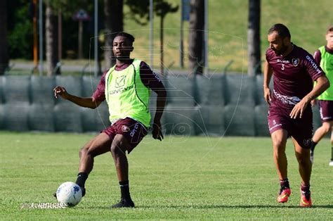 Ritiro Di Rivisondoli Giorno Photo Gallery U S Salernitana