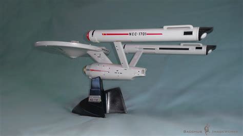 AMT 1/650 TOS USS Enterprise 1 of 4 by StarshipDynamics on DeviantArt