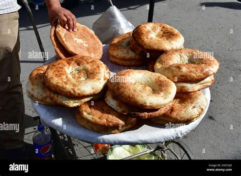 Traditional Uzbek Bread Siyob Bazaar Siab Bazaar Samarkand