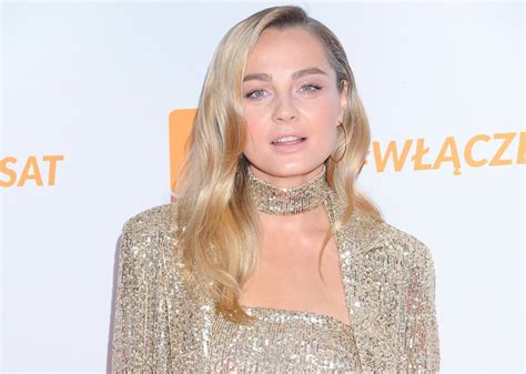 Ma Gorzata Socha W Bikini Nad Basenem Wygl Da Fantastycznie Wp Gwiazdy