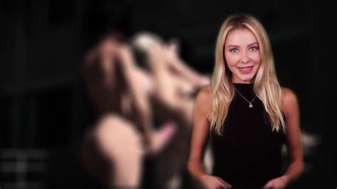 3D Animation Futa Milf Fucks Horny Milf In The Alley