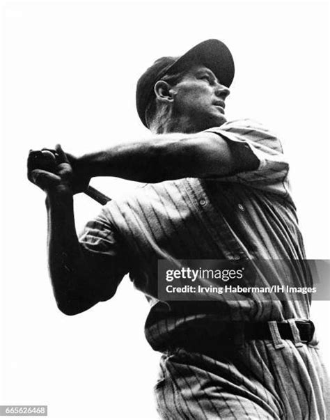 3118 Lou Gehrig” Baseball Stock Photos High Res Pictures And Images