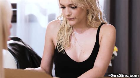 Holy Shiiit Kenna James Anal Fucked By TS With Enormous Tits