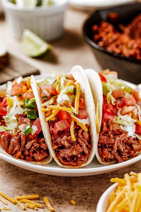 Easy Ground Beef Tacos | Easy Weeknight Recipes