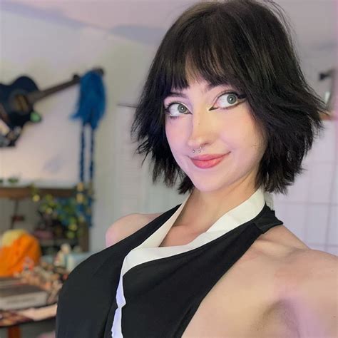 Kenalialuv ASMR - YouTube