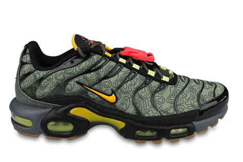 Nike Air Max Plus Outdoor Kaki DC7392 300 Street Shoes Addict