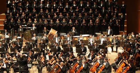 La Orquesta Sinfónica Nacional junto al Coro Polifónico en Ramos Mejía