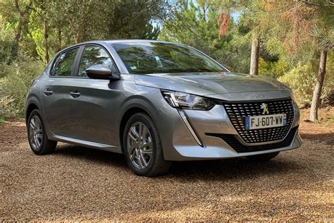 Testámos todas as versões do novo Peugeot 208